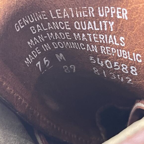 Vintage Timberland Women’s work Brown Two tone Leather Moc Toe Boots Size 7.5 - Picture 6 of 10